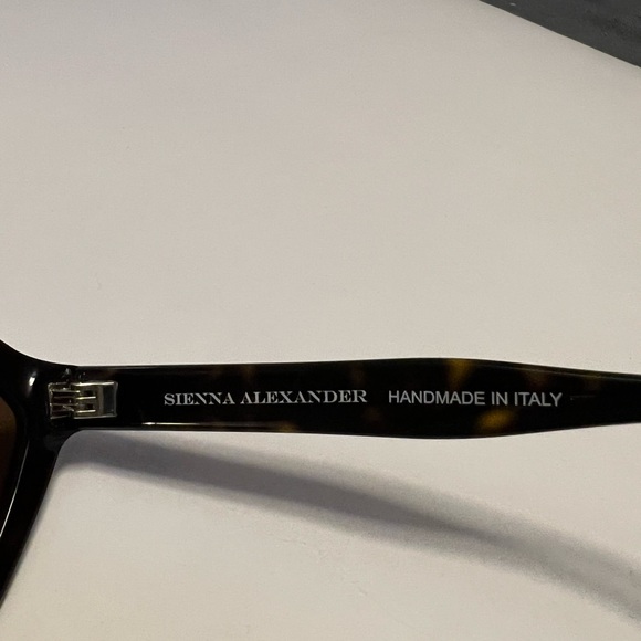 Sienna Alexander Frida Dark Havana Sunglasses main image 4